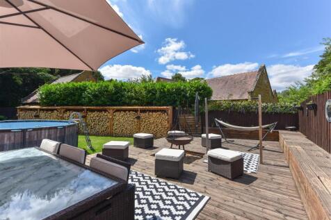 0112decking.jpg