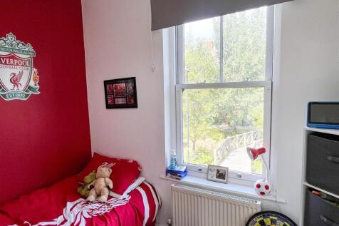 BEDROOM FIVE