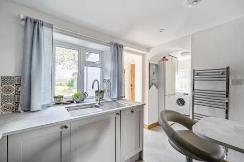 1363592-1-68e5423...