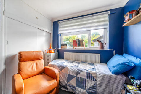 1372231-12-68f8d1...