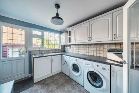 1371777-25-68fb53...