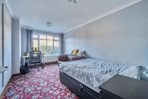 1371777-26-68fb53...