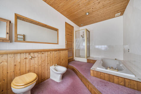 1365445-9-68ee654...