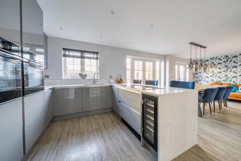 1376998-6-6911e96...