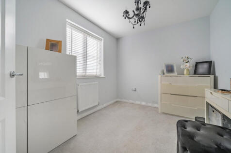 1376998-23-691300...