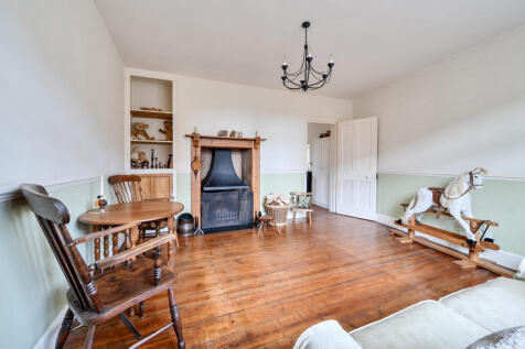 1363787-16-692eeb...