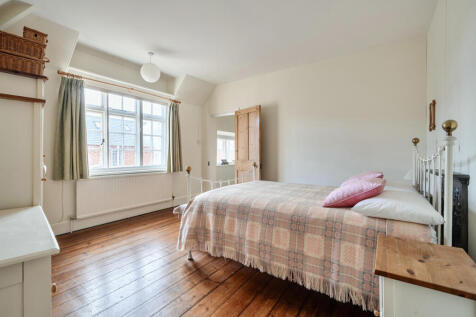 1363787-17-692eec...