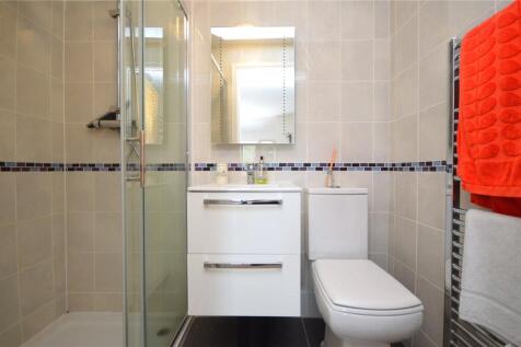 Bed 3 En-Suite