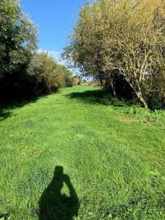 Leading To Portfield