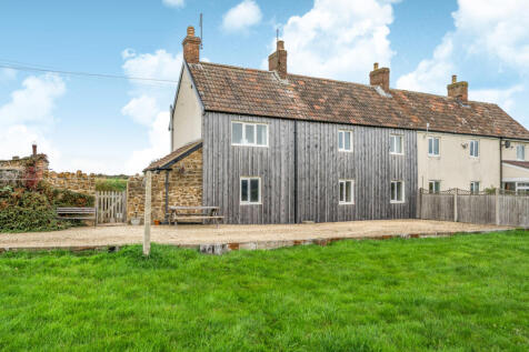 1361972-4-68ee8dd...