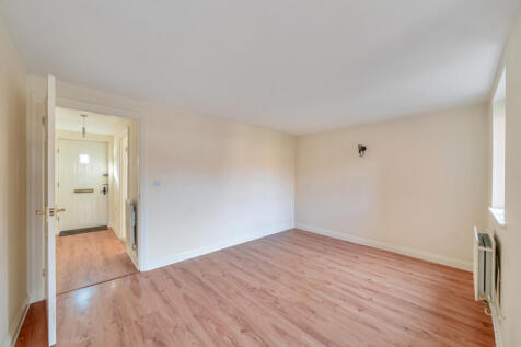 1373091-2-68ff4d6...