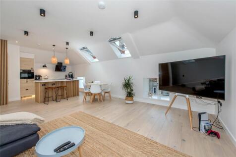 Studio Living Room