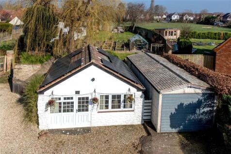 Outbuilding &amp; Garage