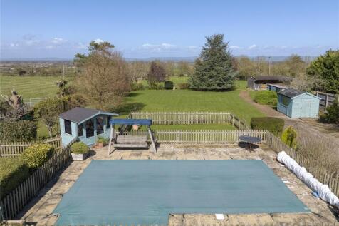 Pool &amp; View