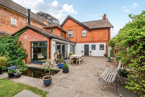 Rear Patio Area