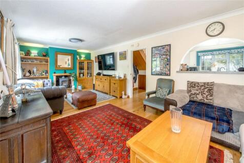 Sitting/Dining Room
