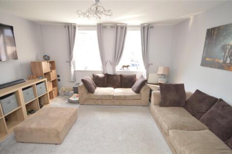 Lounge/Bedroom 4