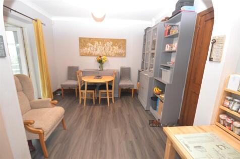 Breakfast Room
