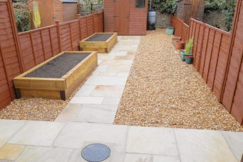 Rear garden pic 2