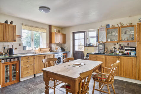 1359596-1-68d6a73...