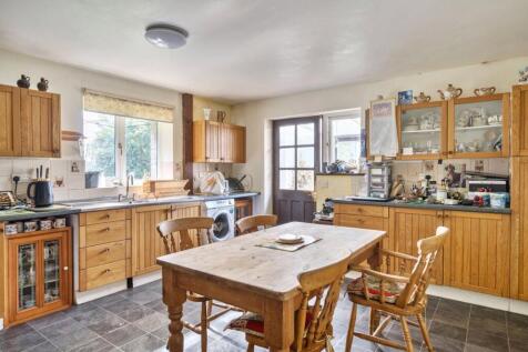 1359596-1-68d6a73...