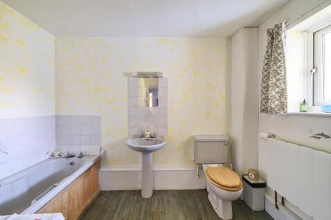 1359596-12-68d6a7...