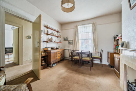 1370814-16-68f773...