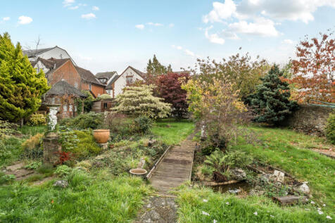 1370814-6-68f7727...