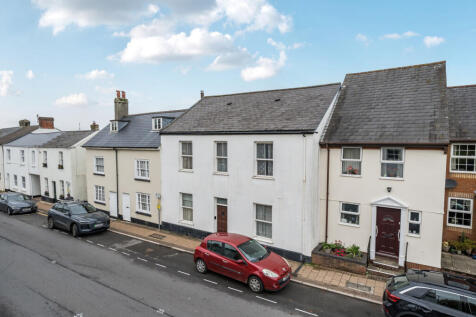 1370814-2-68f7724...