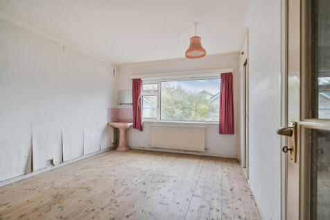 1374896-21-6904ad...