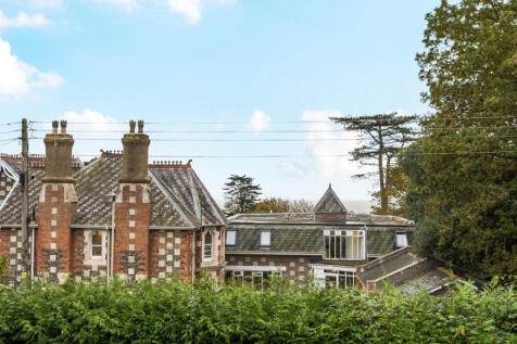 1374896-5-6904ab5...