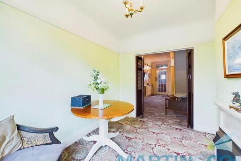 33aad28f-CAM01870...