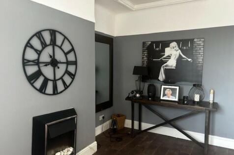 Lounge 2
