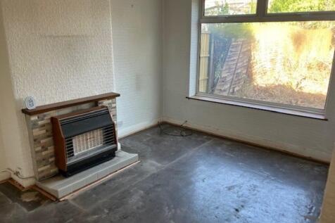 Rear Lounge