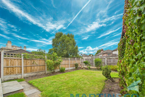 12.REAR GARDEN.a
