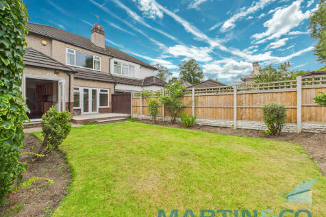 13. REAR GARDEN.b