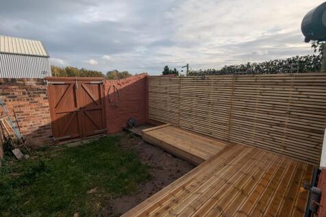 PXL_20251105_1204...