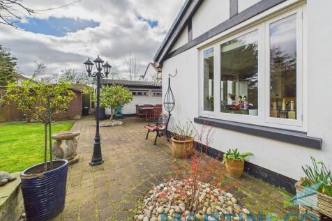 CAM01870G0-PR0161...