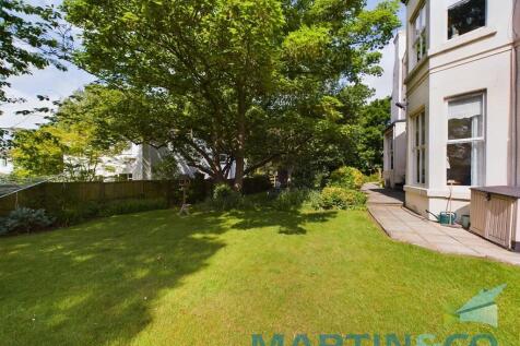 CAM01870G0-PR0038...