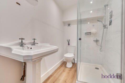 c2731217-167e-450...