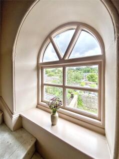 Landing Window