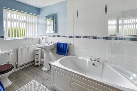 Bed 1 En-Suite