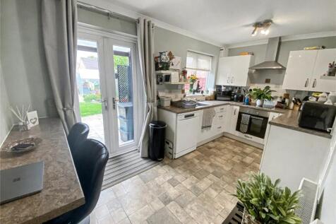 Kitchen/Breakfast Rm