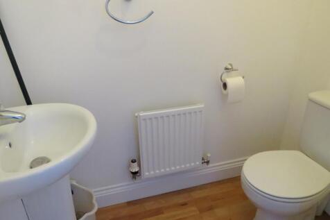 Cloakroom/wc