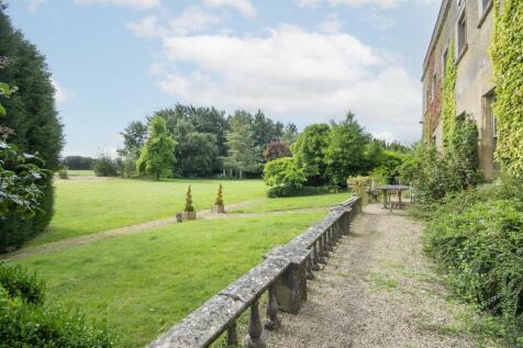 240821BroughtonHall-1008.jpg