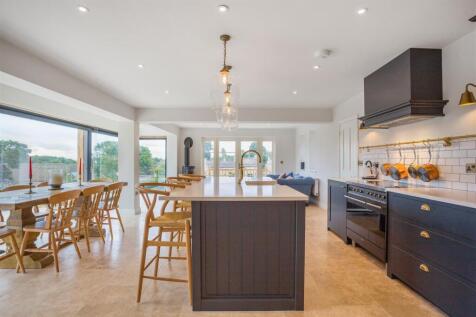 33 Eastleach 320899 06.jpg