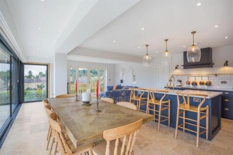 33 Eastleach 320899 05.jpg