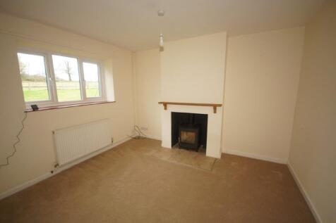 1 Green Drive -Sitting Room 1.jpg
