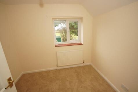 1 Green Drive - Bedroom 3.jpg