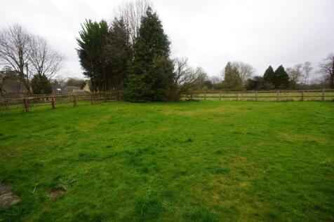 1 Green Drive - Garden.jpg